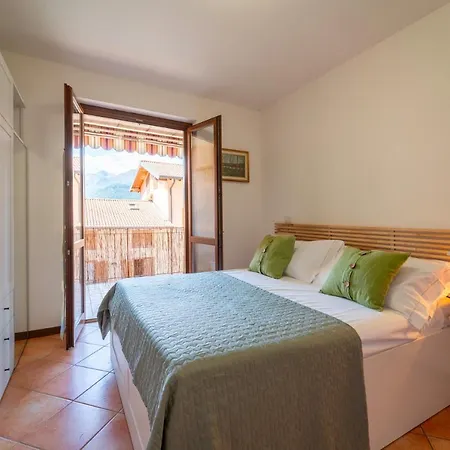 Cozy With Garden In Laghetto By Wonderful Italy Appartement Colico