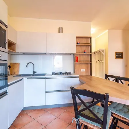 Appartamento Cozy With Garden In Laghetto By Wonderful Italy *