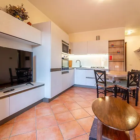 Appartamento Cozy With Garden In Laghetto By Wonderful Italy *