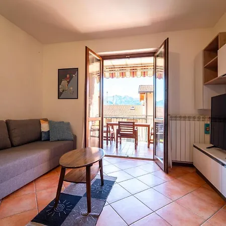 Appartamento Cozy With Garden In Laghetto By Wonderful Italy *